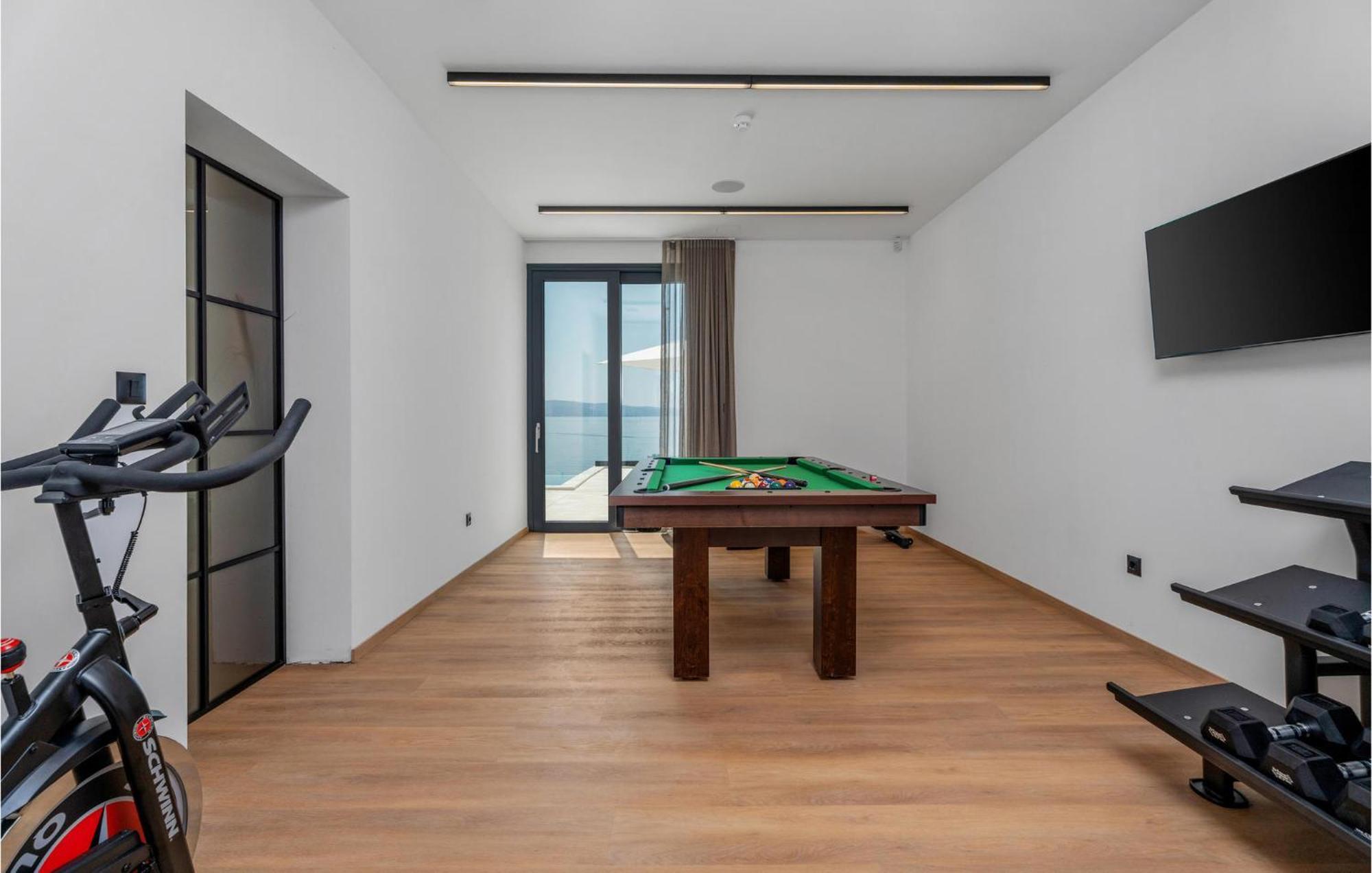 Beautiful Home In Omis With Kitchen Zewnętrze zdjęcie