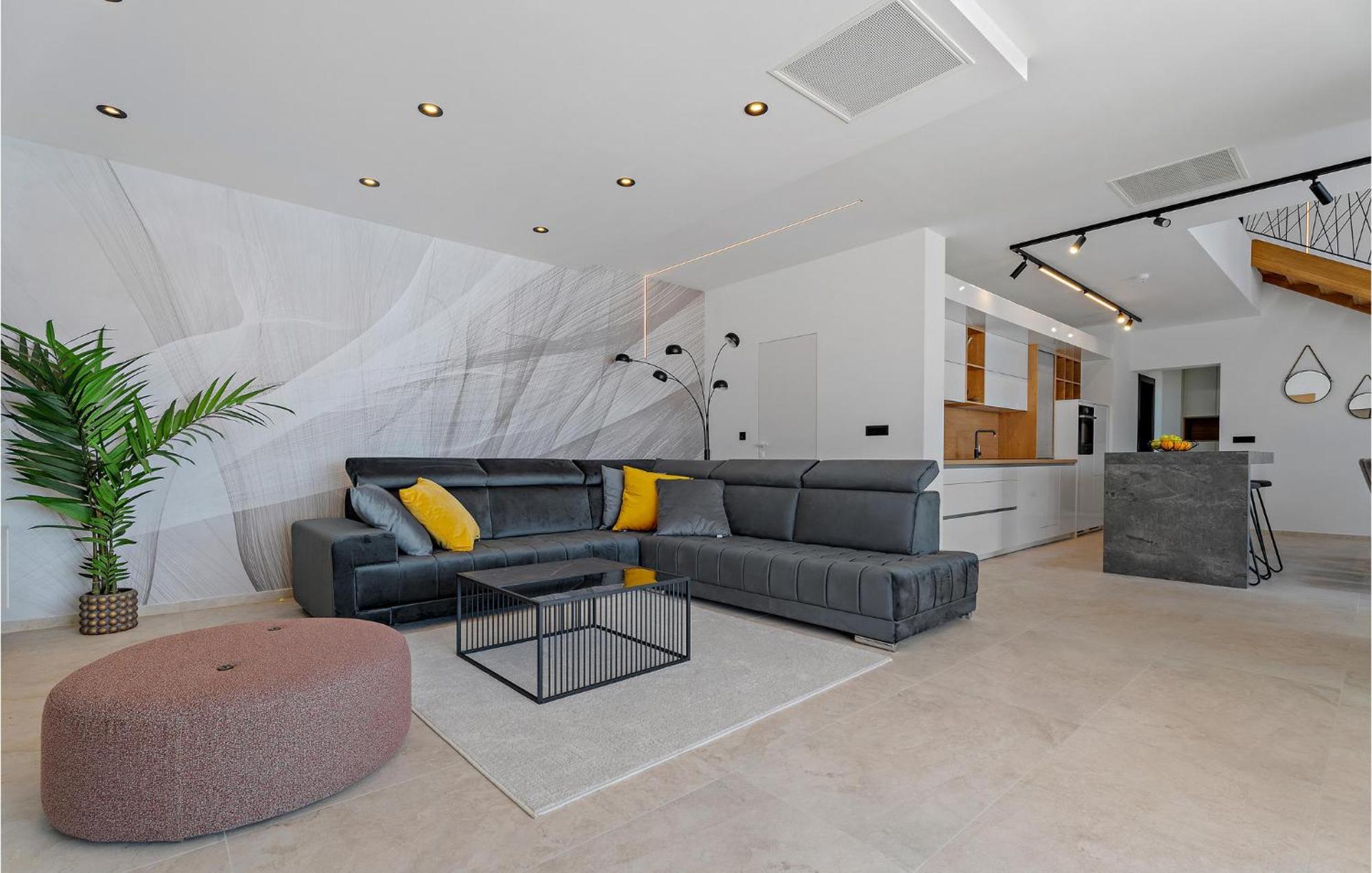 Beautiful Home In Omis With Kitchen Zewnętrze zdjęcie