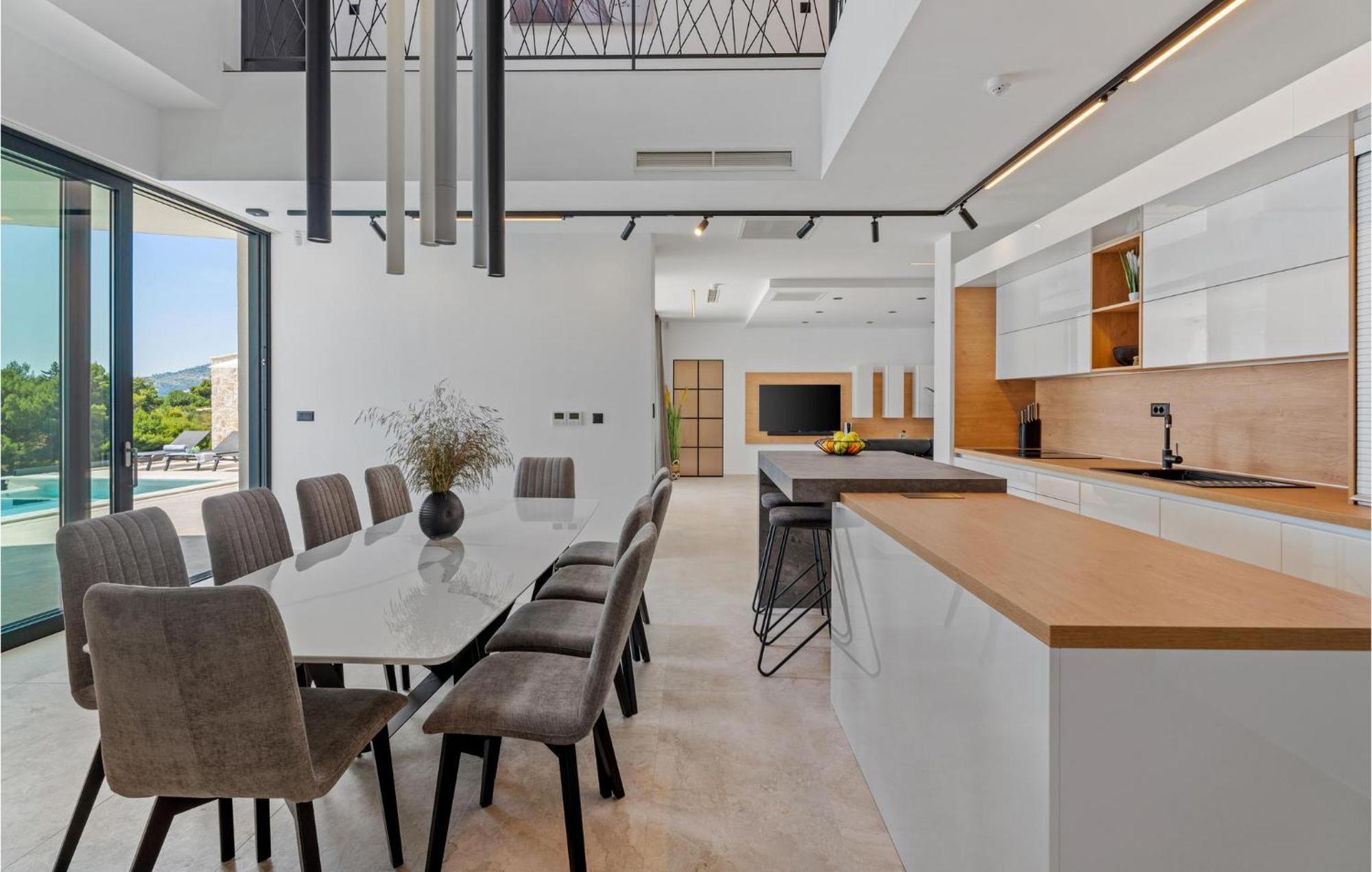 Beautiful Home In Omis With Kitchen Zewnętrze zdjęcie