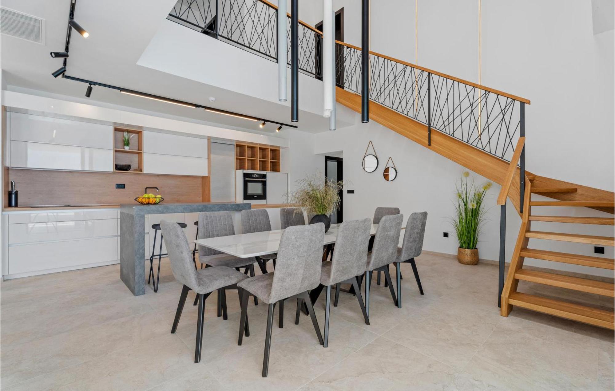 Beautiful Home In Omis With Kitchen Zewnętrze zdjęcie
